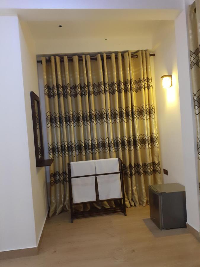 Ella Hillsite View Hotel Екстериор снимка